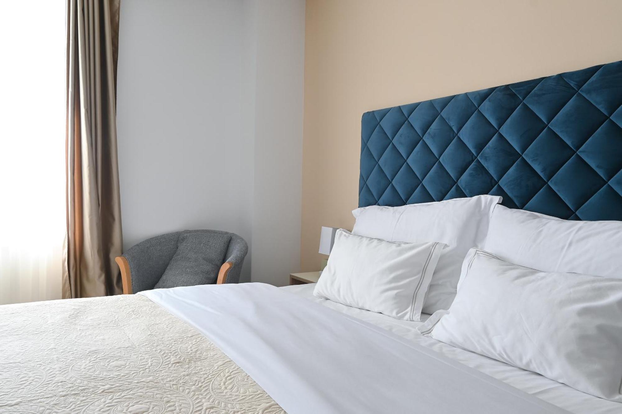Sangulin Palace M Biograd Na Moru Eksteriør billede