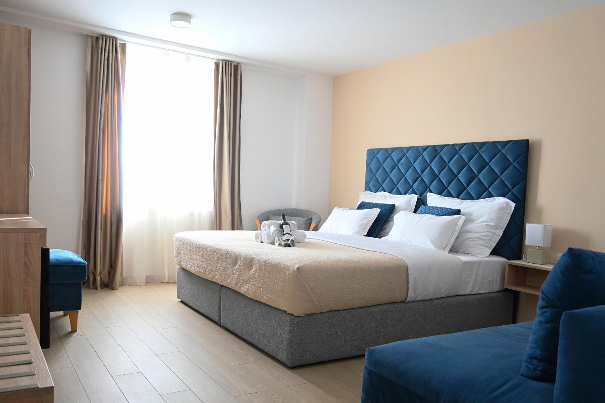 Sangulin Palace M Biograd Na Moru Eksteriør billede